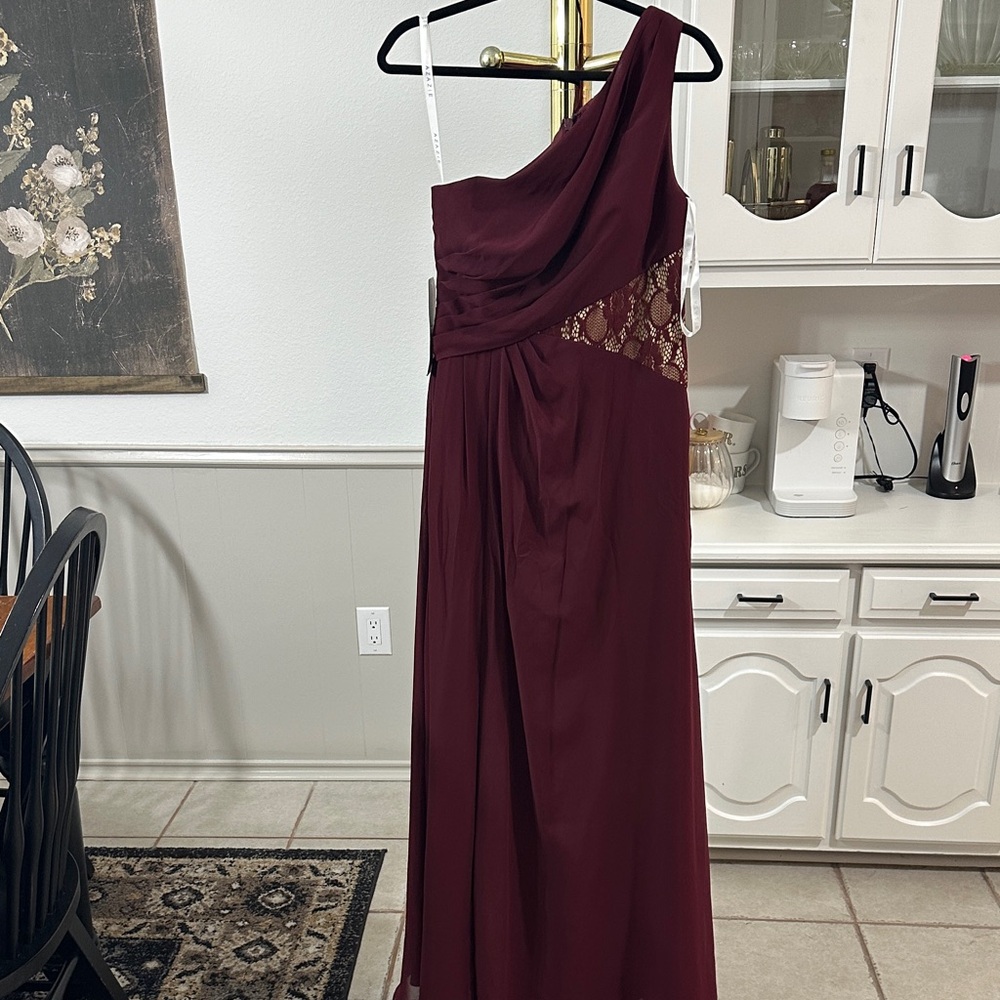 Azazie Elegant One-Shoulder Burgundy Gown brand new